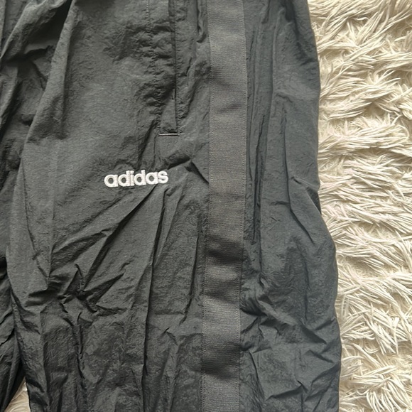 Adidas sport pant - Picture 2 of 4
